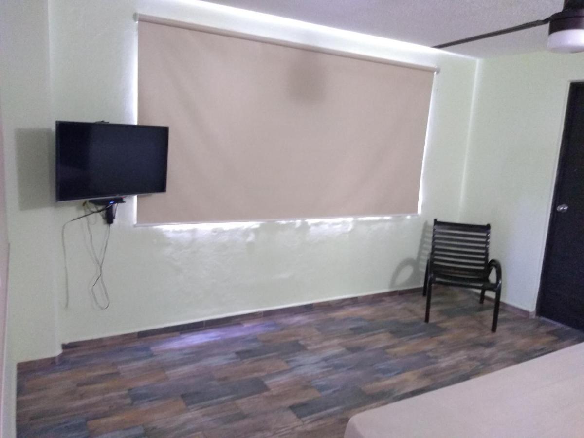 Hotel Colimense Acapulco Bagian luar foto