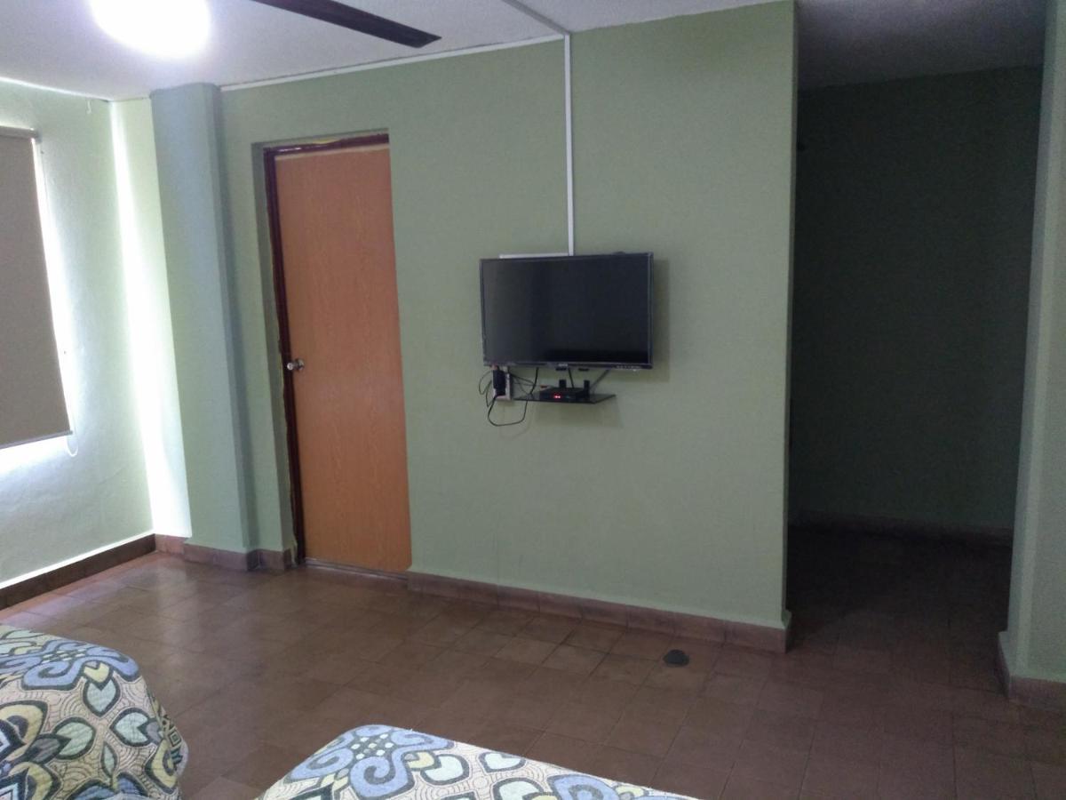 Hotel Colimense Acapulco Bagian luar foto